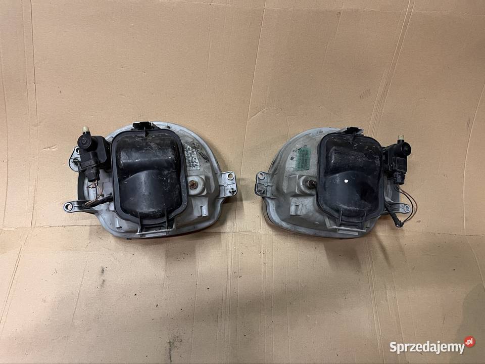 Reflektor lampa przód lewa prawa renault twingo Szczecin sprzedam