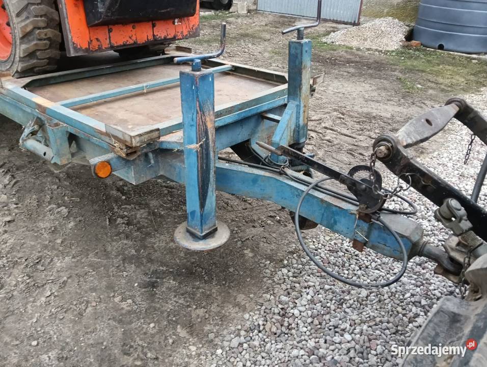 Przyczepa sadownicza z dokumentami solidna DMC nieuszkodzony Przyczepy rolnicze Sampława sprzedam