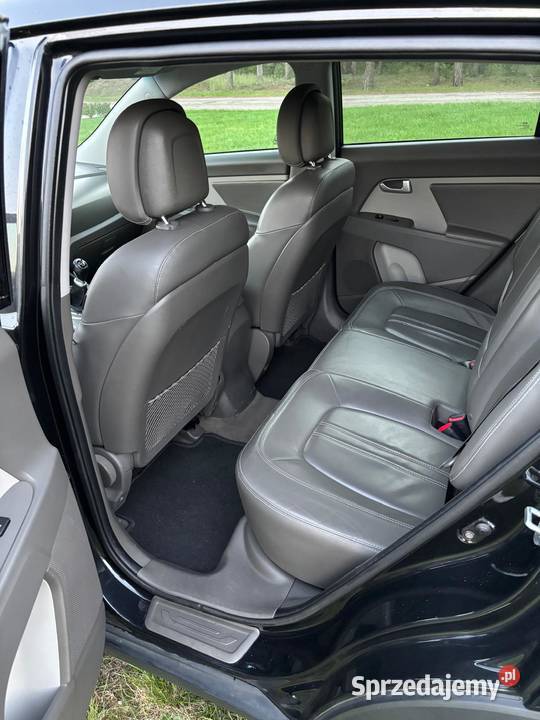 Kia Sportage 17 CRDI Skóra Navi Xenon Kamera wielofunkcyjna kierownica Grzegorzew