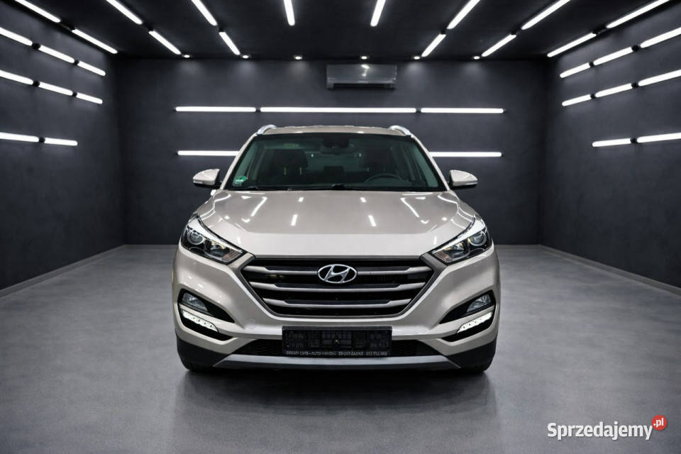 Hyundai Tucson 4X4automat16 TURBO benzynakamera beżowy małopolskie Żabno