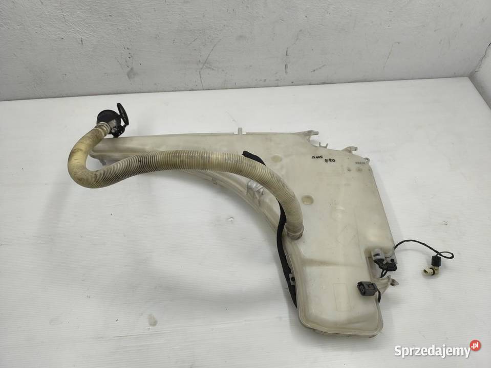 ZBIORNICZEK SPRYSKIWACZY BMW E90 E91 20D 7124231