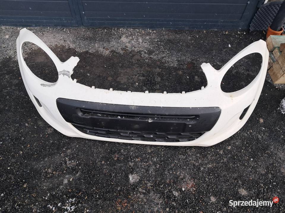 Zderzak przedni citroen c1 2 50KM Zator sprzedam