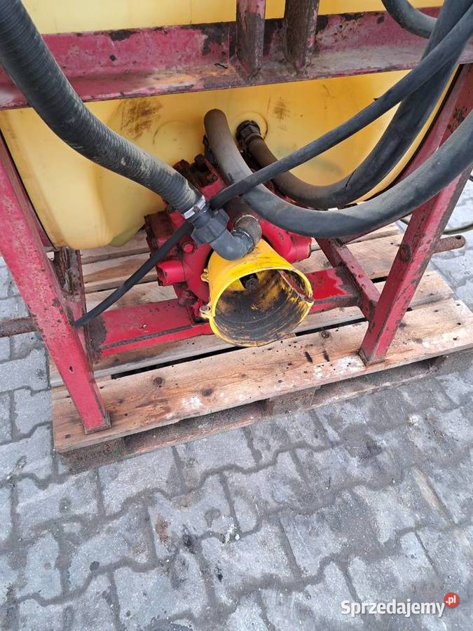 Opryskiwacz Hardi 850 litrów 12 metrów Zawieszane Piecewo