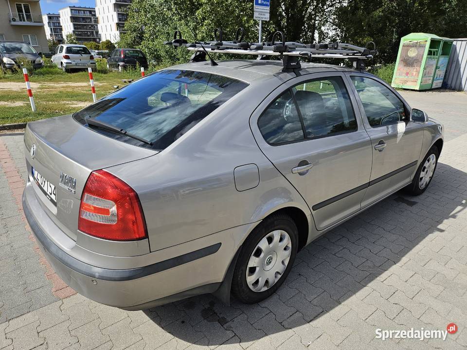 Skoda Octavia II 19 Liftback Ambiente TDI 105 nieuszkodzony Zielona Góra