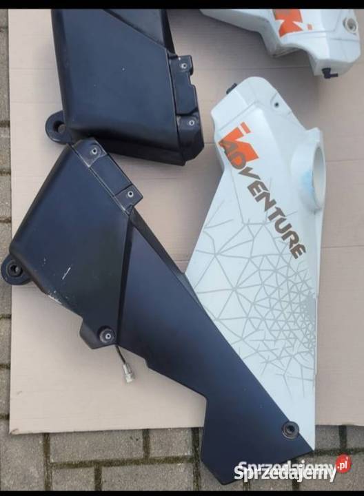 KTM 990 ADVENTURE 0812 ZBIORNIK BAK LEWY PRAWY Zbiorniki paliwa