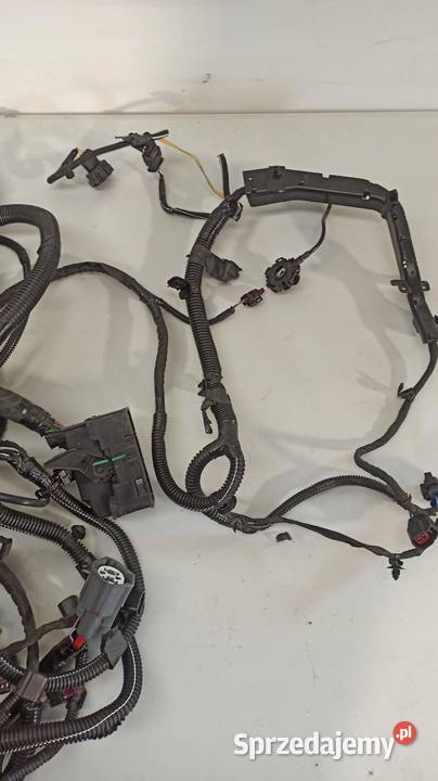 WIĄZKA INSTALACYJNA TYŁ V60