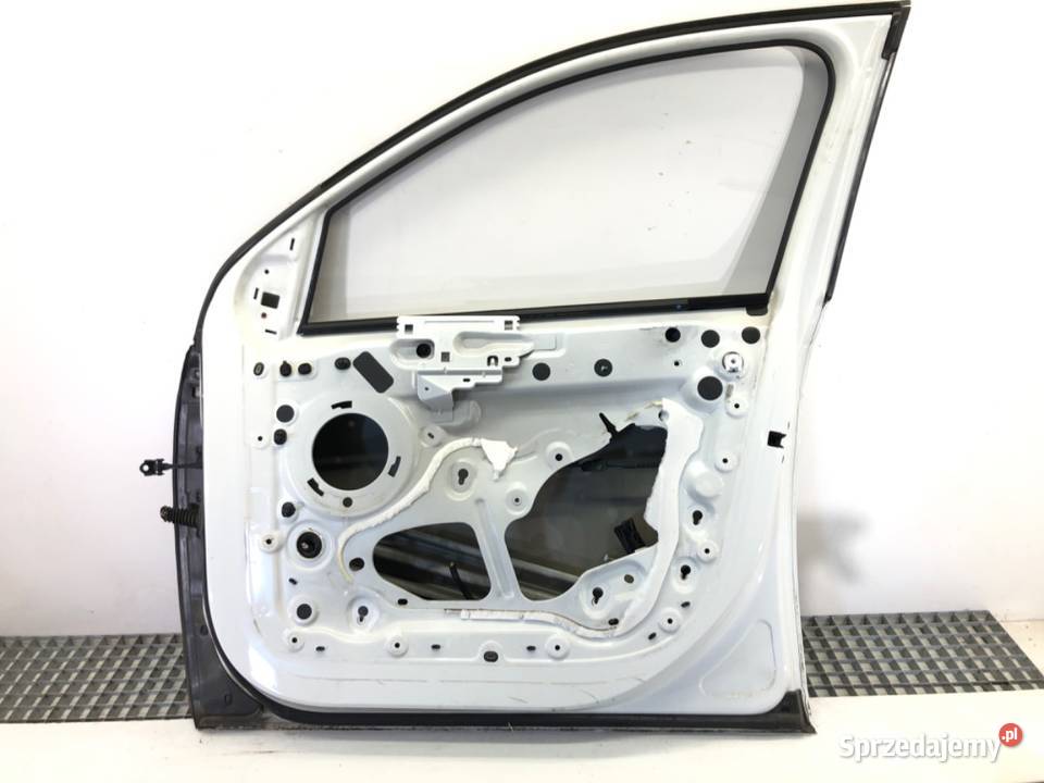 DRZWI PRAWY PRZÓD PEUGEOT 308 II Hatchback 1321 podkarpackie