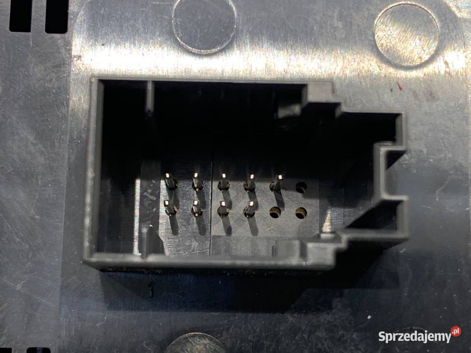 PRZEŁĄCZNIK SZYB BMW F39 9208109 Crossover osobowe podkarpackie