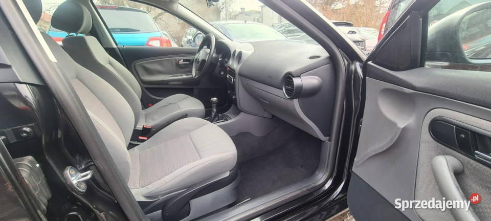 Seat Ibiza 14 80 BEZWYPADKOWYSerwisowanystan III Ibiza