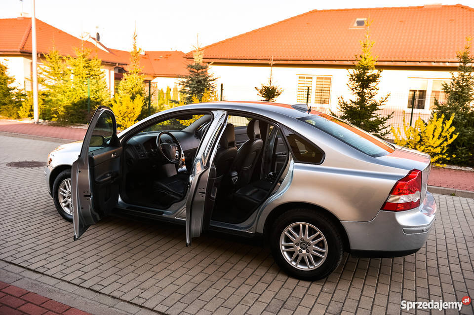 Volvo S40 II 16D 110 Zadbany lakier metallic mazowieckie Nowy Dwór Mazowiecki