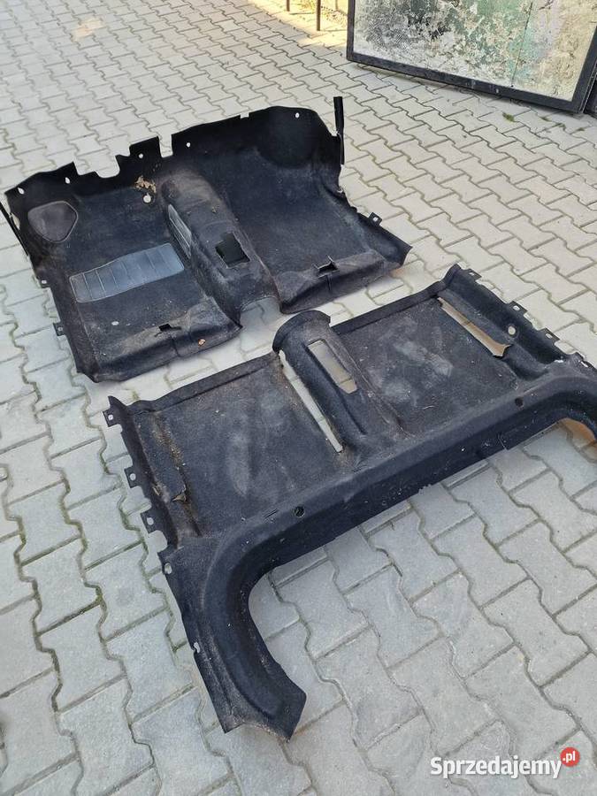 Czarny dywan vw golf mk2 3d ładny osobowe Skoczów