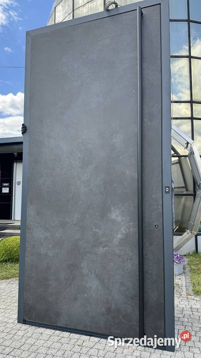 Drzwi aluminiowe wejściowe ze spiekiem kwarcowym Nowy Sącz