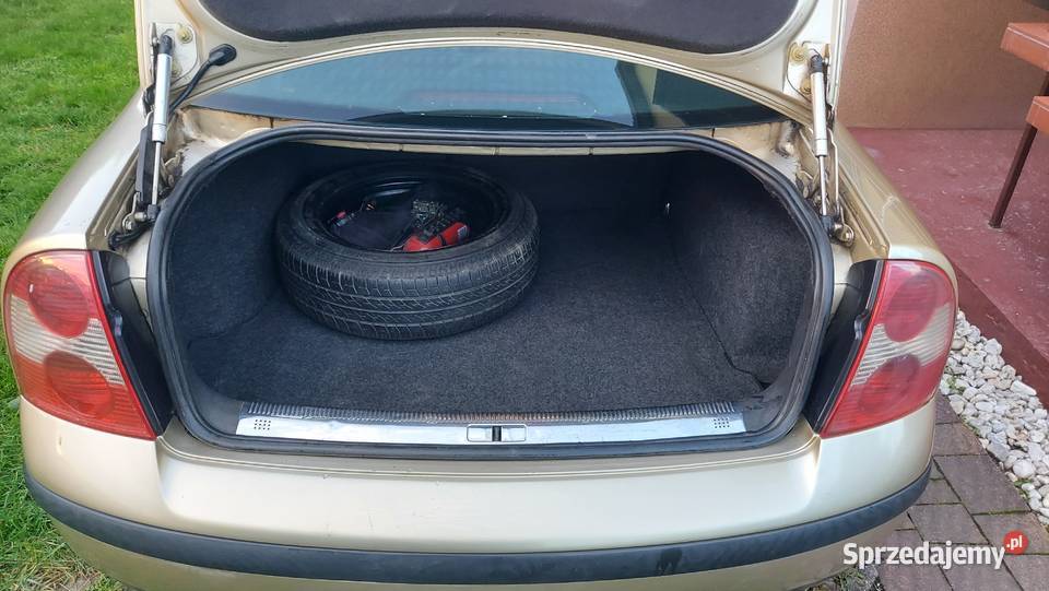 Volkswagen VW Passat B5 FL Sedan 2003r LPG HAK Passat Imielin