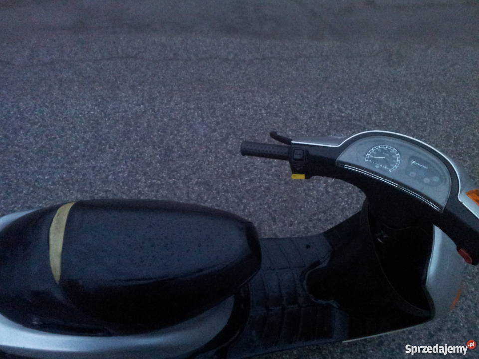 Piaggio Zip ssl25 z papierami Rok produkcji 1998 świętokrzyskie sprzedam