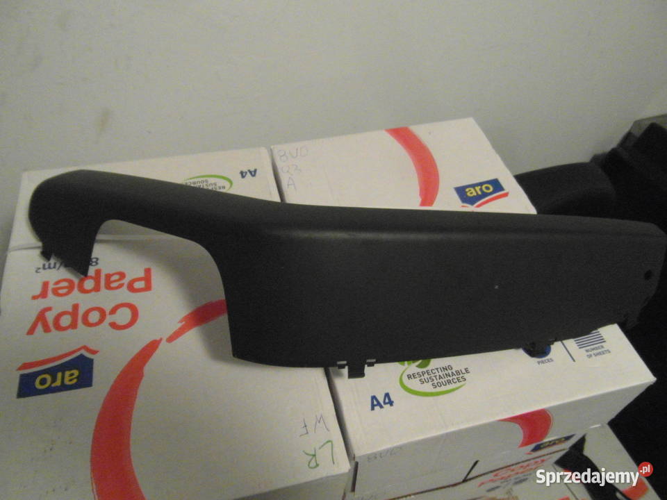 zaslepka tapicerki drzwi AUDI A4 a5 8k1867586 Części samochodowe zachodniopomorskie sprzedam