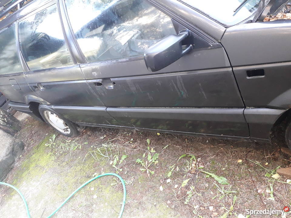 Vw passat b3 18 GL automat czarny mazowieckie Warszawa