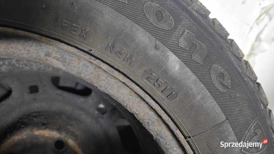 Kola z oponami zimowymi 14 Samochodowe mazowieckie Ożarów Mazowiecki