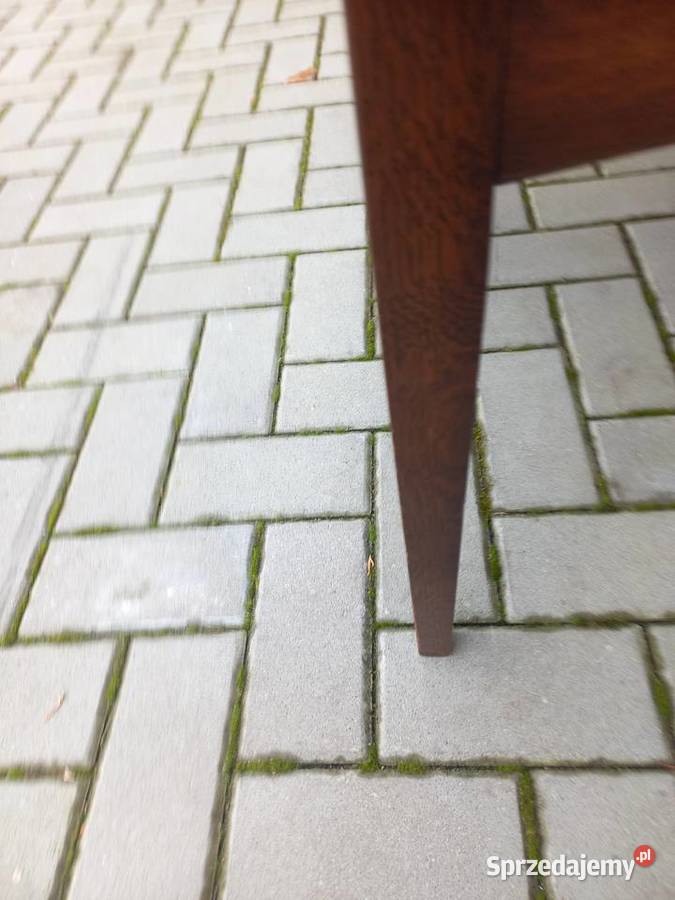 Krzesła dębowe drewniane z materiałową tapicerką Gawroniec