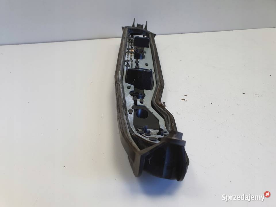 Opel Corsa C LEWY WKŁAD LAMPY lewy tył kierowcy osobowe Rudka