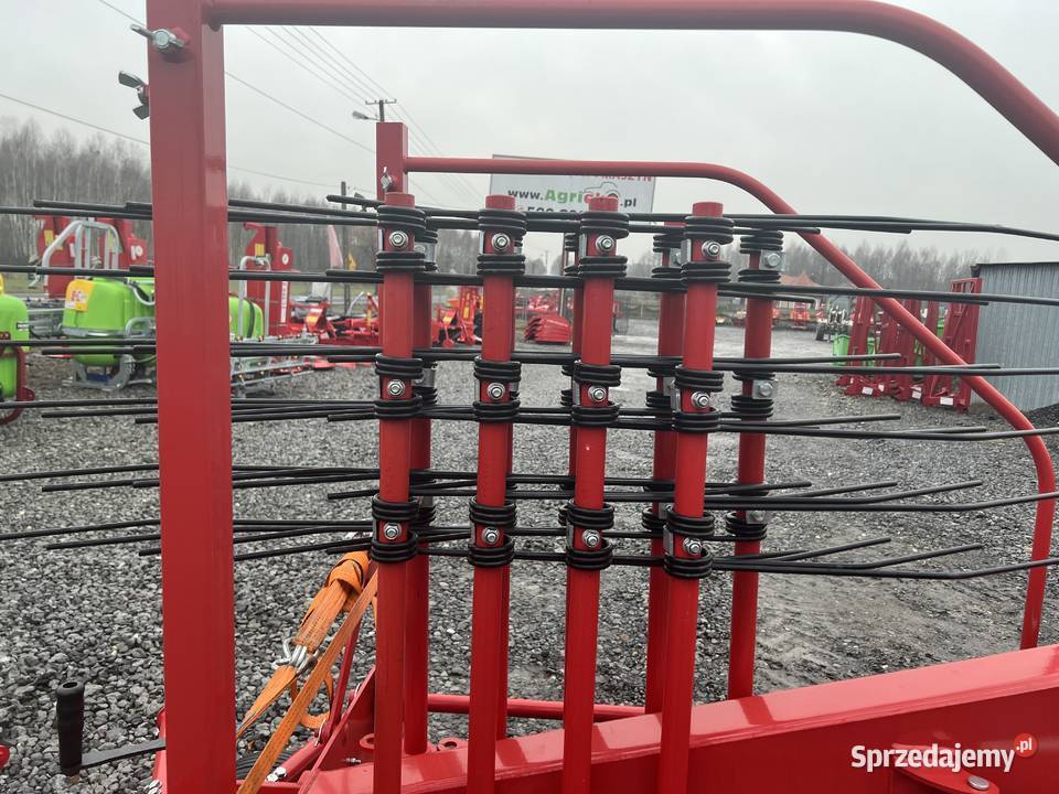 Zgrabiarka Karuzelowa Metal Technik 35m 42m Zgrabiarki i przetrząsacze podlaskie Mońki