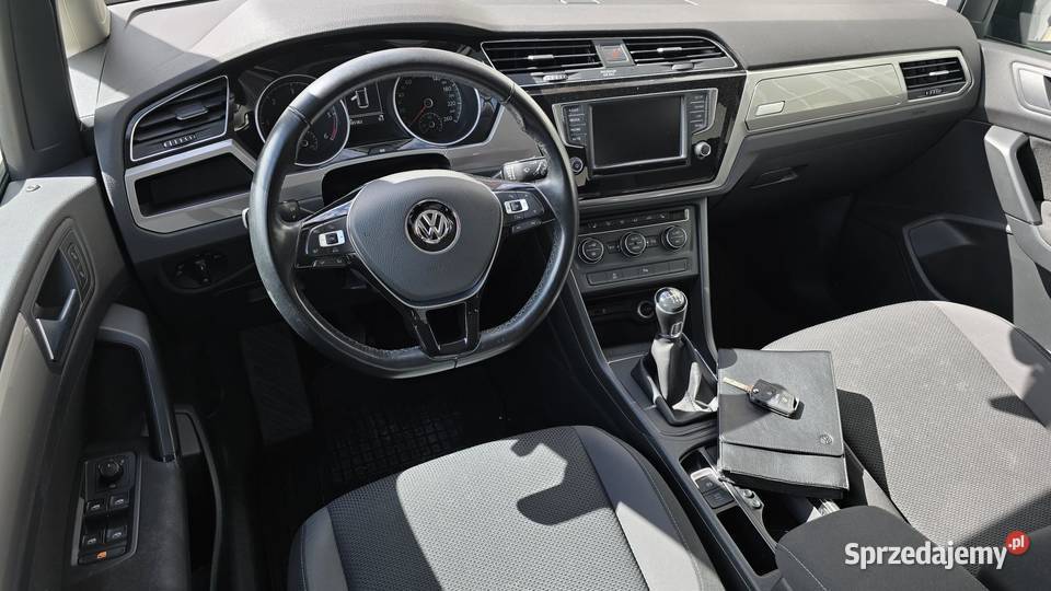 Volkswagen Touran 16 TDI SCR manualna