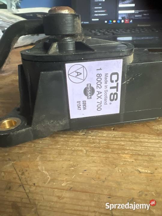 Potencjometr gazu nissan Micra k12 18002ax700 osobowe Margonin