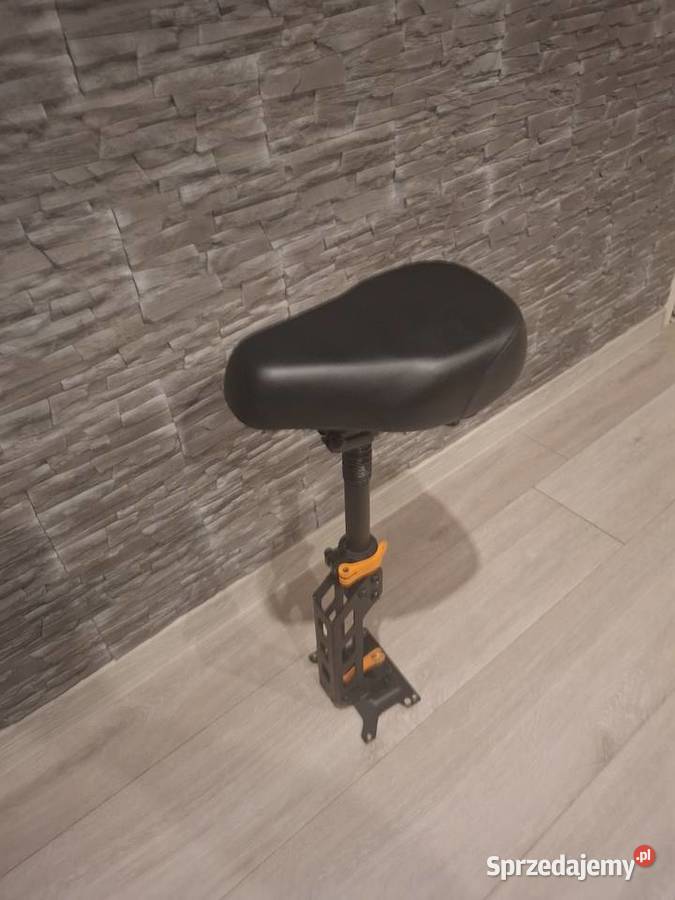 Siodełko z montażem do hulajnogi Kukirin G2 Pro Damasławek