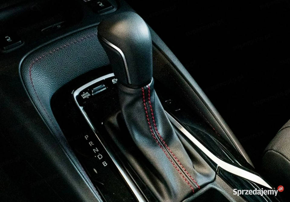 Toyota Corolla Hybryda 140 18 Pakiet Tech zachodniopomorskie Szczecinek