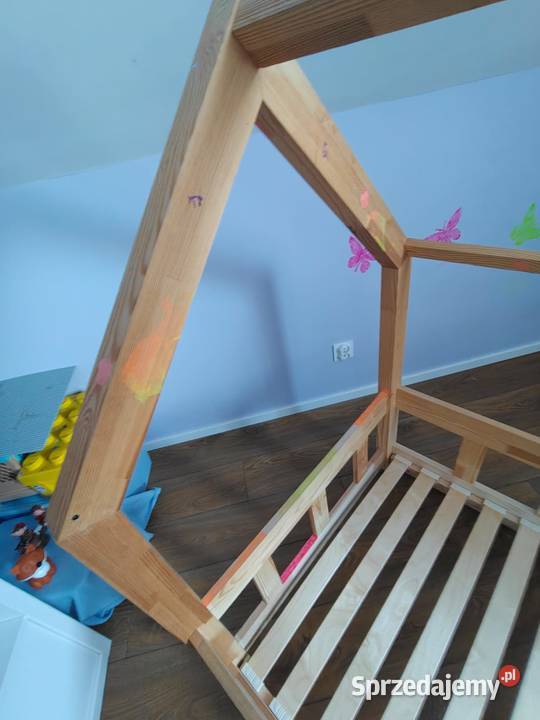 Łóżko domek