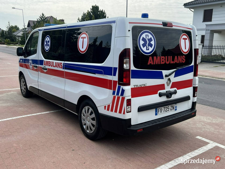 ambulansy Renault Trafic Renault Trafic Long 204000km wielkopolskie Gostyń