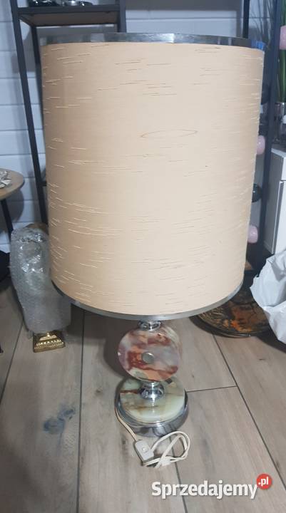 Lampa z marmuru onyx Antyki, Sztuka, Kolekcje wielkopolskie Wola Podłężna