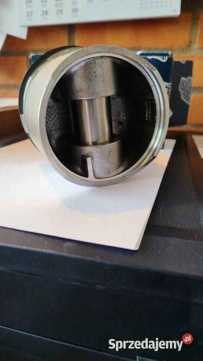 Tłok MWM silnik D226B Radomsko