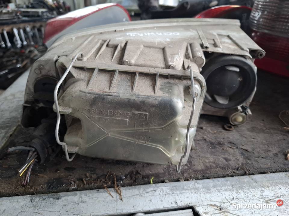 Lampa Lewa Przód Skoda Octavia 2 Wisznice