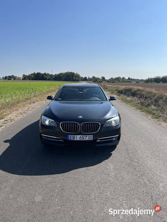 BMW Serii 7 Łomazy