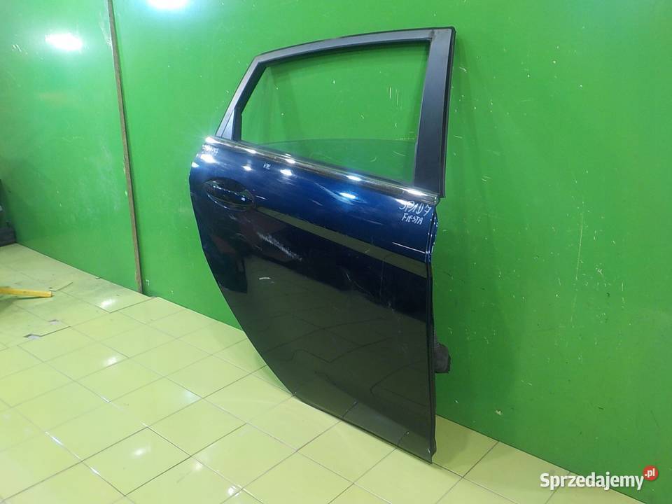 FORD FIESTA MK7 125 B 11r HB 5D drzwi prawe tyl mazowieckie