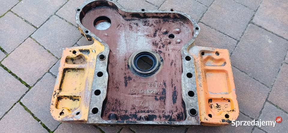 mam do sprzedania pokrywe rorzadu zetor