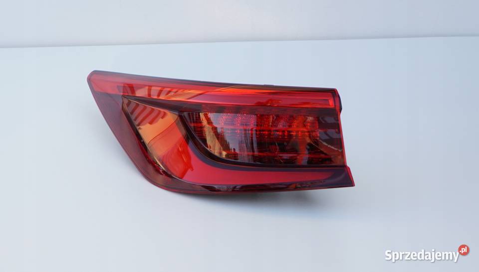 LAMPA TYLNA TYŁ PRAWA LEWA INFINITI QX50 2017 Oświetlenie Nowy Tomyśl