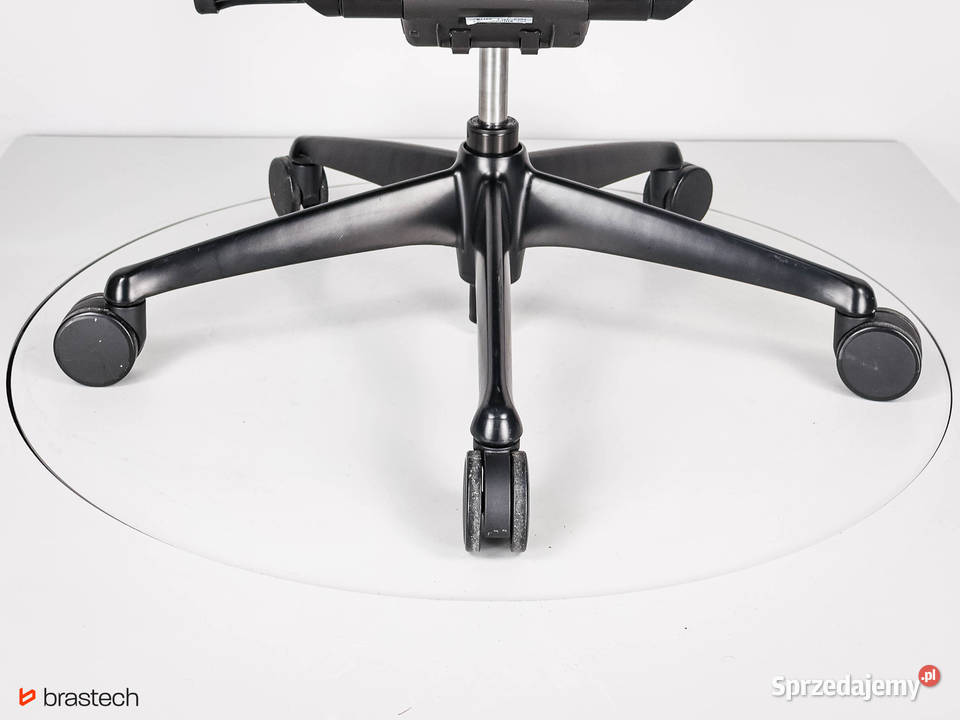 Fotel ergonomiczny Okamura Contessa Executive Sątoczno