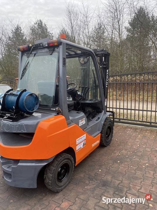 Wózek Toyota 8fg25 Toyota Legionowo