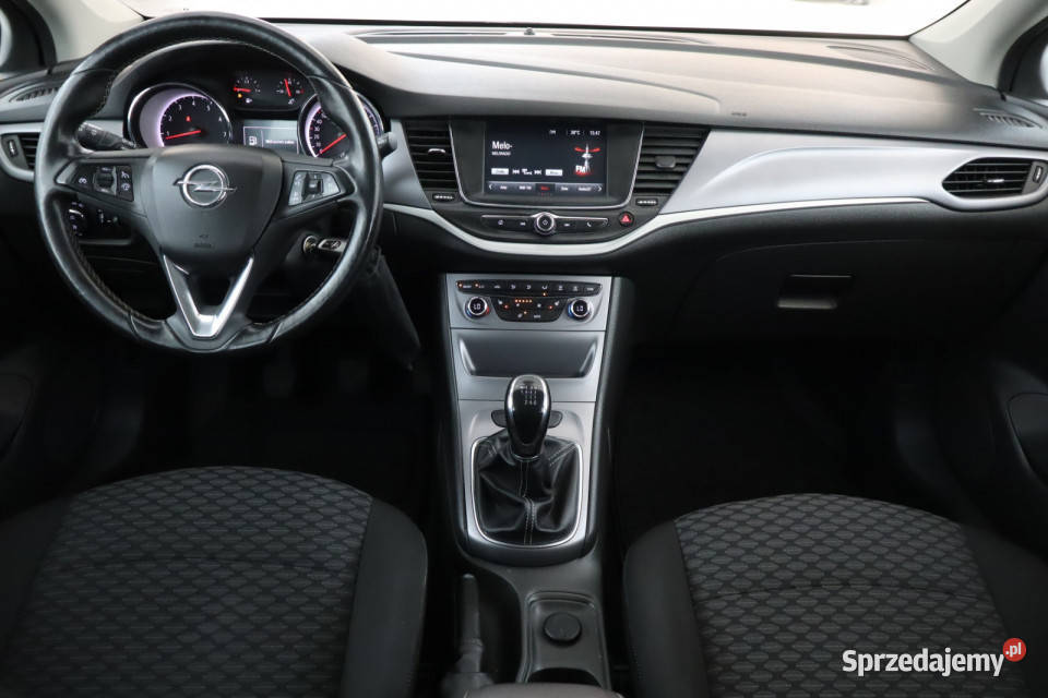 Opel Astra 14 T Zabrze