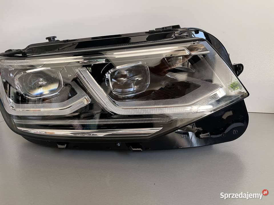 VW TIGUAN ALLSPACE LIFT PRAWA LAMPA PRZÓD NOWA Ostroróg sprzedam