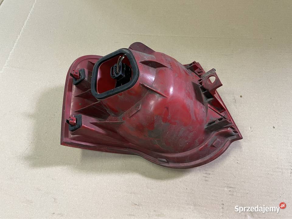 3C9945096B lampa tył tylna prawa vw passat b6