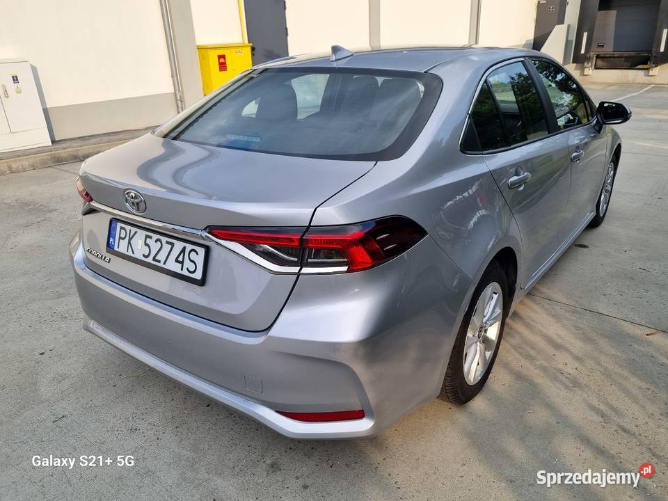 Toyota Corolla 15 125 vat23 wielofunkcyjna kierownica Corolla