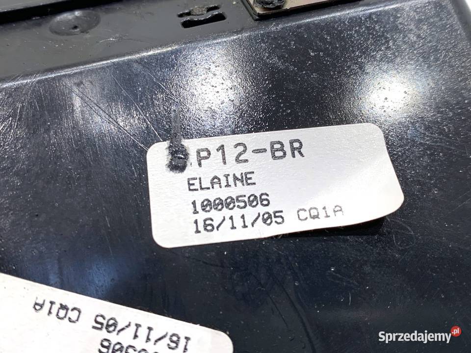 KRATKA NAWIEWU TYŁ OPEL ZAFIRA B 13144753 osobowe