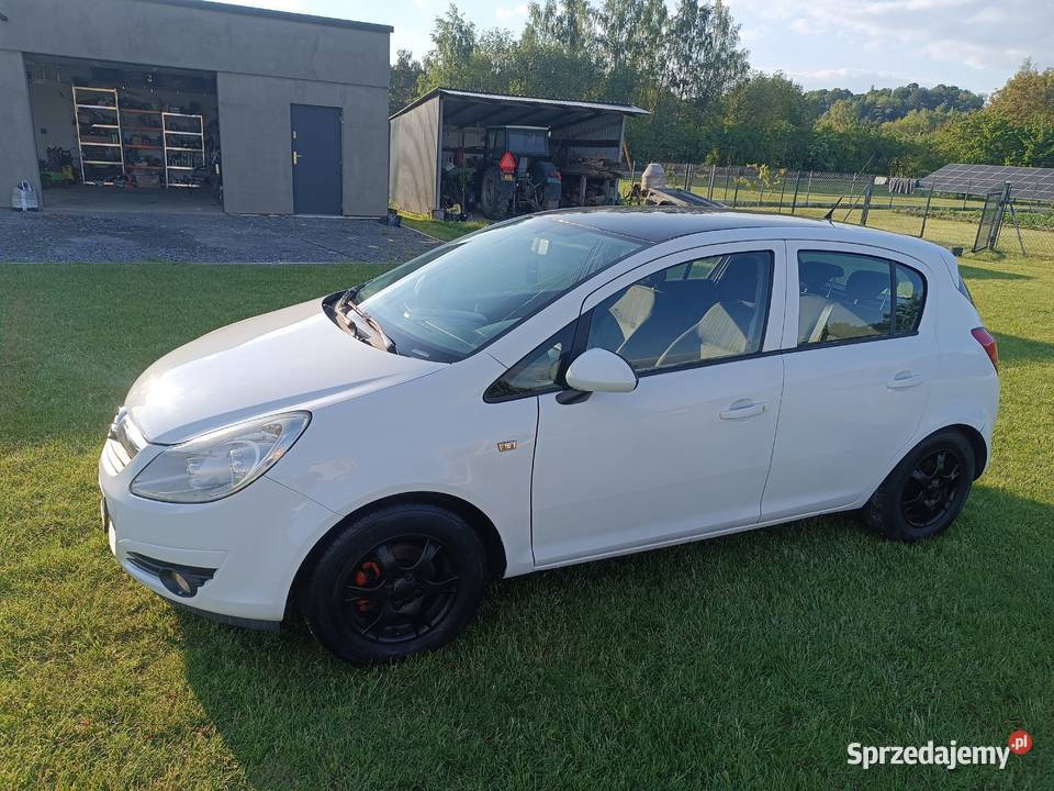 Opel Corsa D 2008 14 LPG Prywatny elektryczne szyby Bełsznica