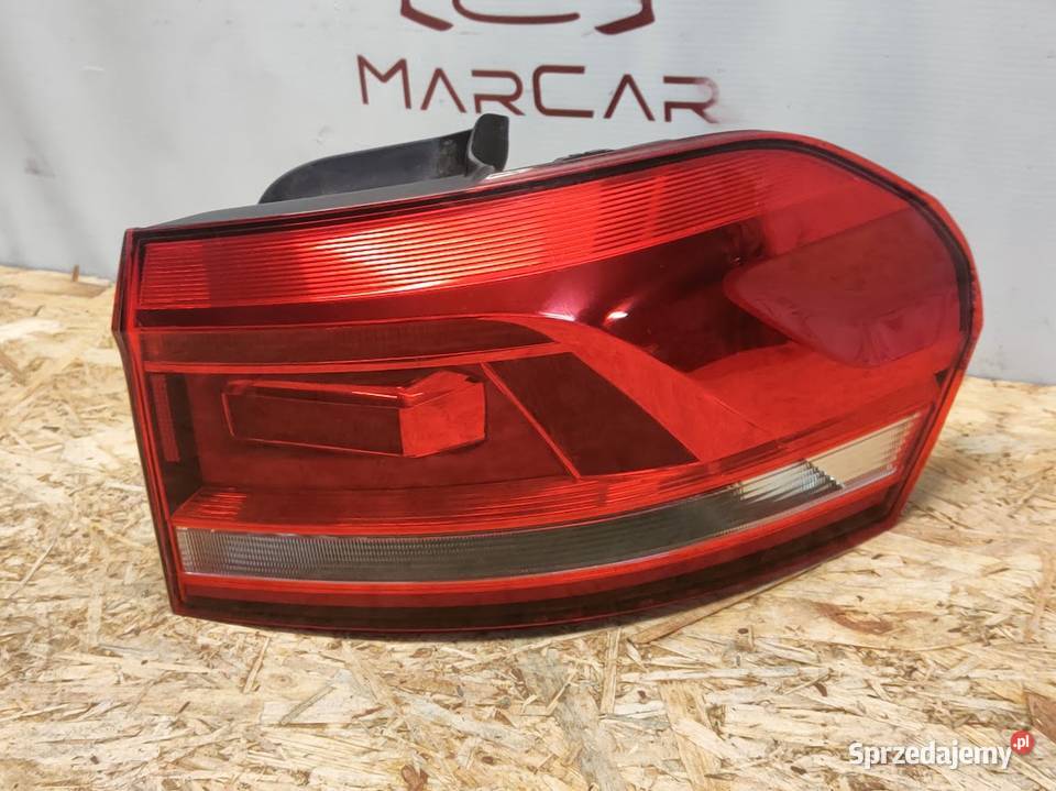 Lampa Tylna Prawa Prawy Tył Vw Touran III 2016 Pleszew