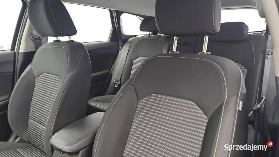 Kia Ceed 15 TGDI M Z Polskiego Salonu Faktura wielofunkcyjna kierownica Warszawa