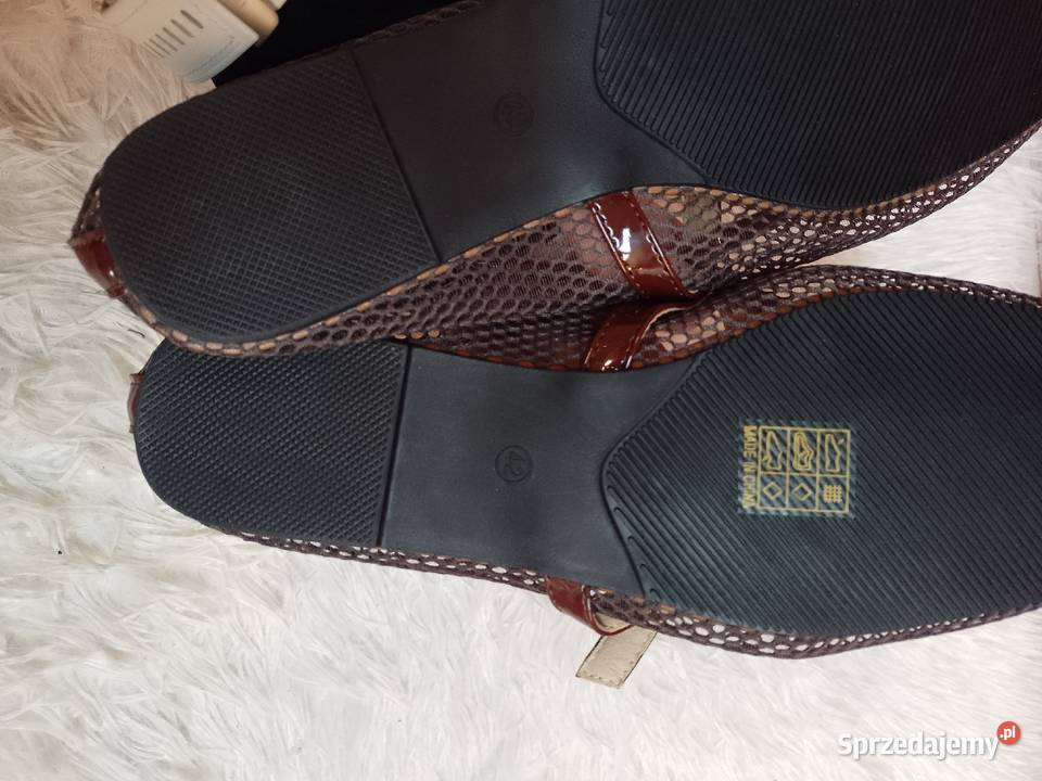 42 Brązowe baleriny siateczkowe z zapięciem NOWE Kraków