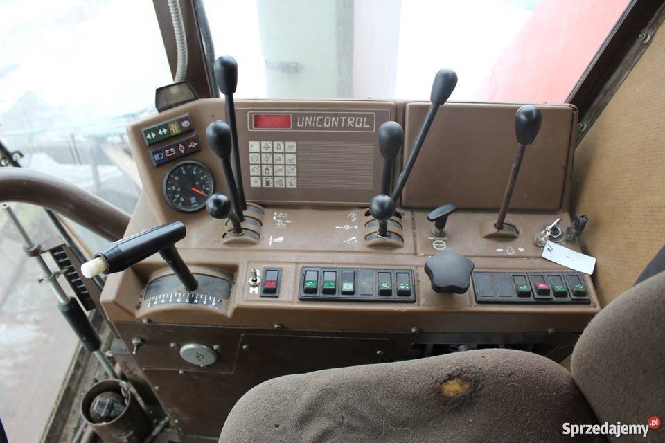 Kombajn zbożowy Droningborg D 8500 hydro Szydłowiec