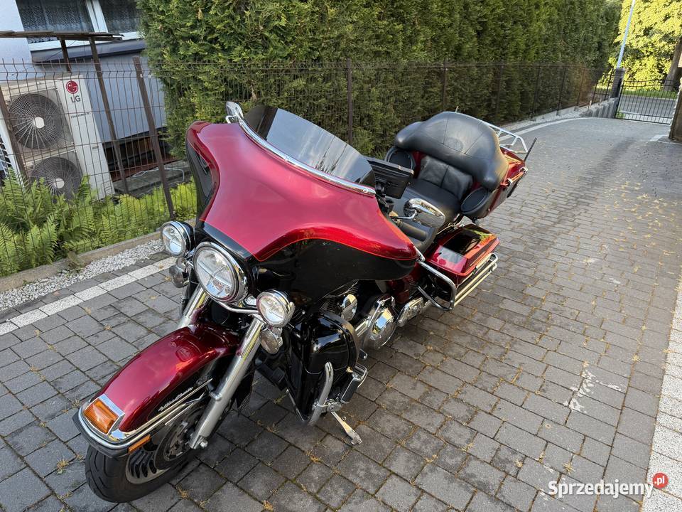 HarleyDavidson Electra Glide 2012 komfortowa Rok produkcji 2012 Jastrzębie-Zdrój